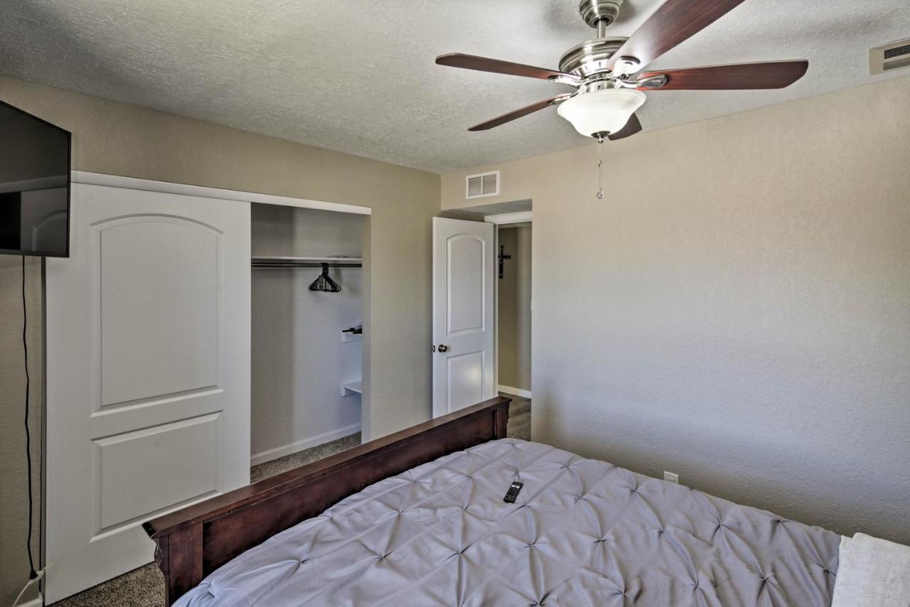 Lake Havasu Home With Pool And Mtn Views, Near Marina Lake Havasu City Bagian luar foto